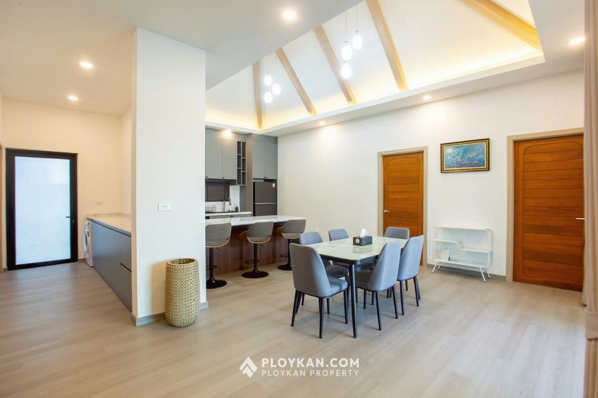 3 Bedroom Pool Villa for Rent in the Heart of Hua Hin
