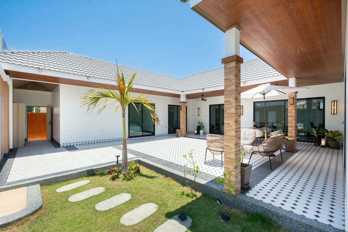 3 Bedroom Pool Villa for Rent in Hua Hin, Mon Mai Area, Hin Lek Fai