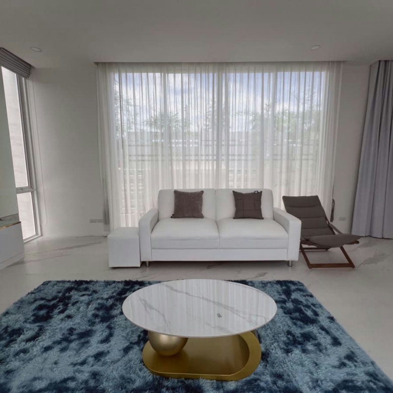 Pet Friendly Pool Villa for Rent in Black Mountain Area