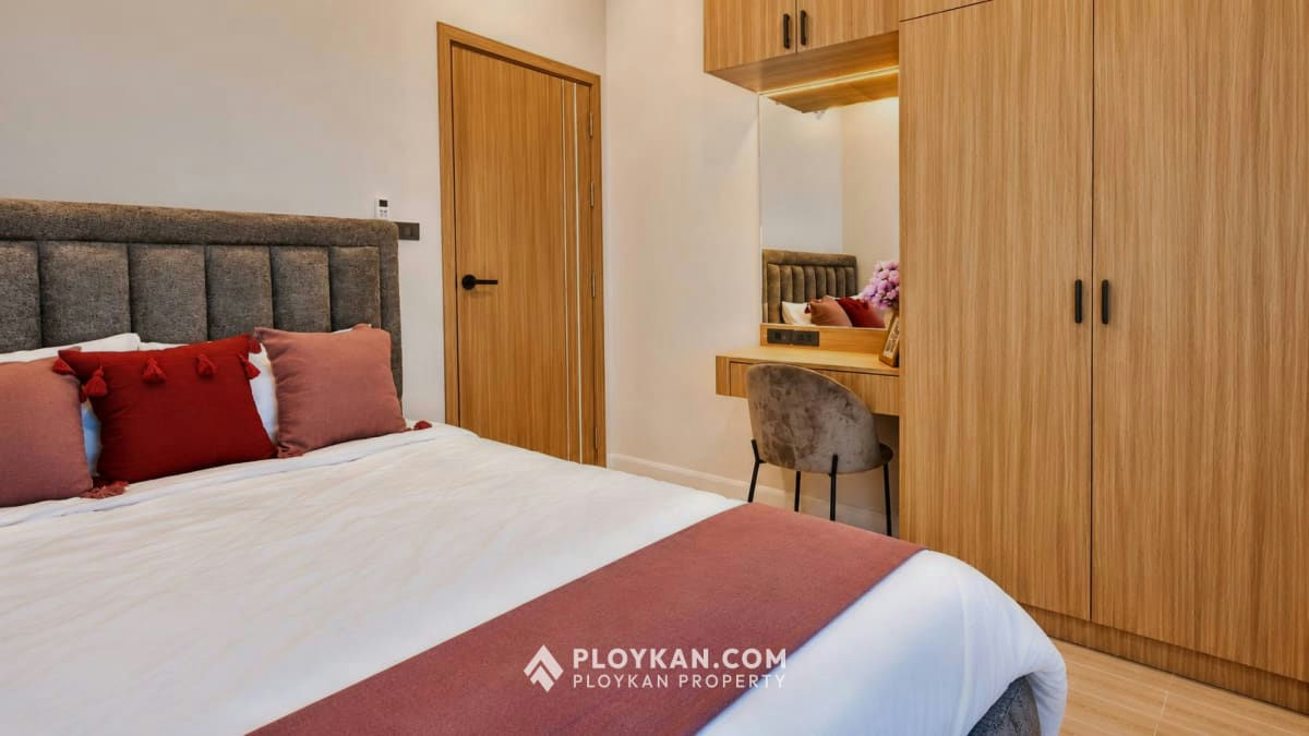 Brand New Modern Pool Villa with Mountain Views in Soi 88, Hua Hin