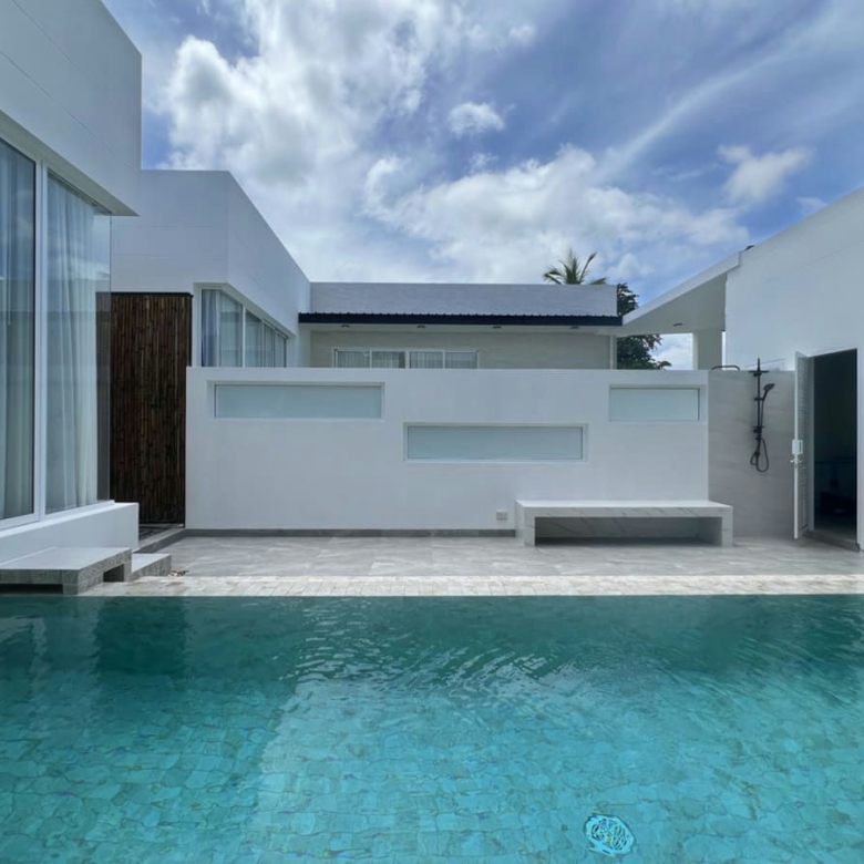 Pet Friendly Pool Villa for Rent in Black Mountain Area