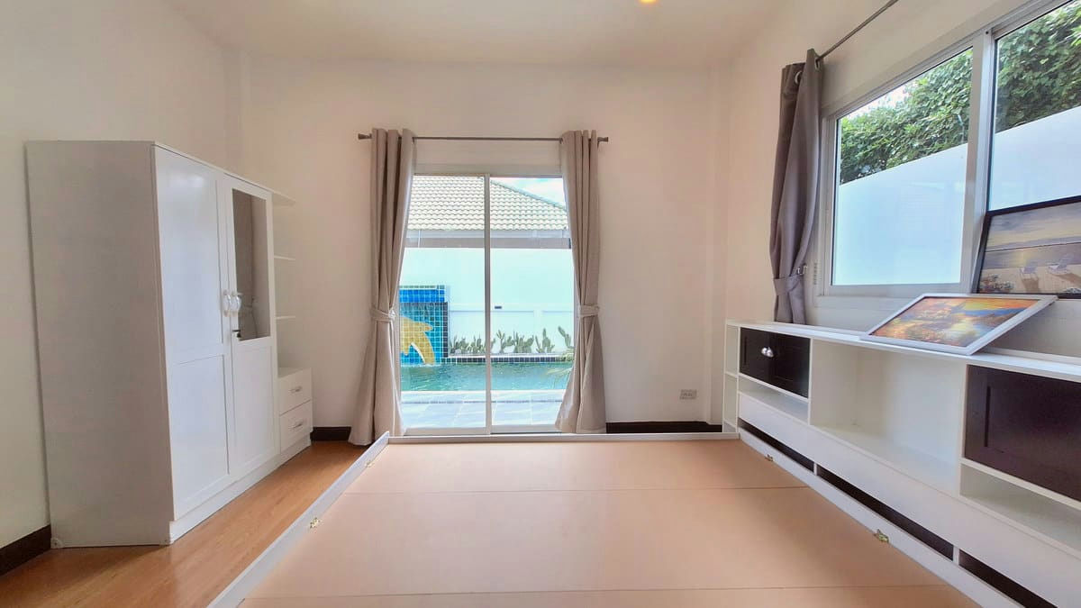 House for Sale and Rent in Baan Mongkhon Chai, Thap Tai