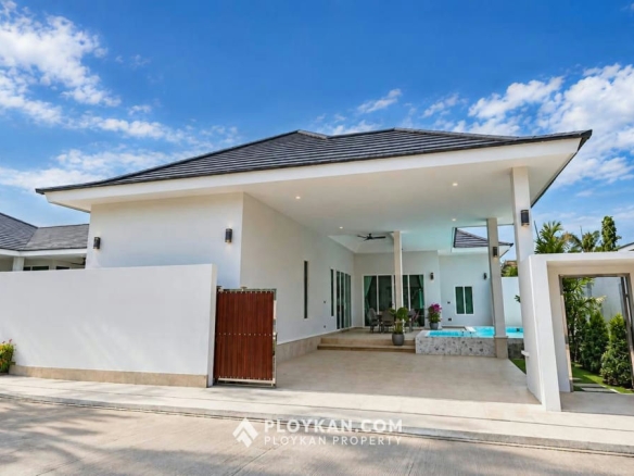 Brand New Modern Pool Villa with Mountain Views in Soi 88, Hua Hin