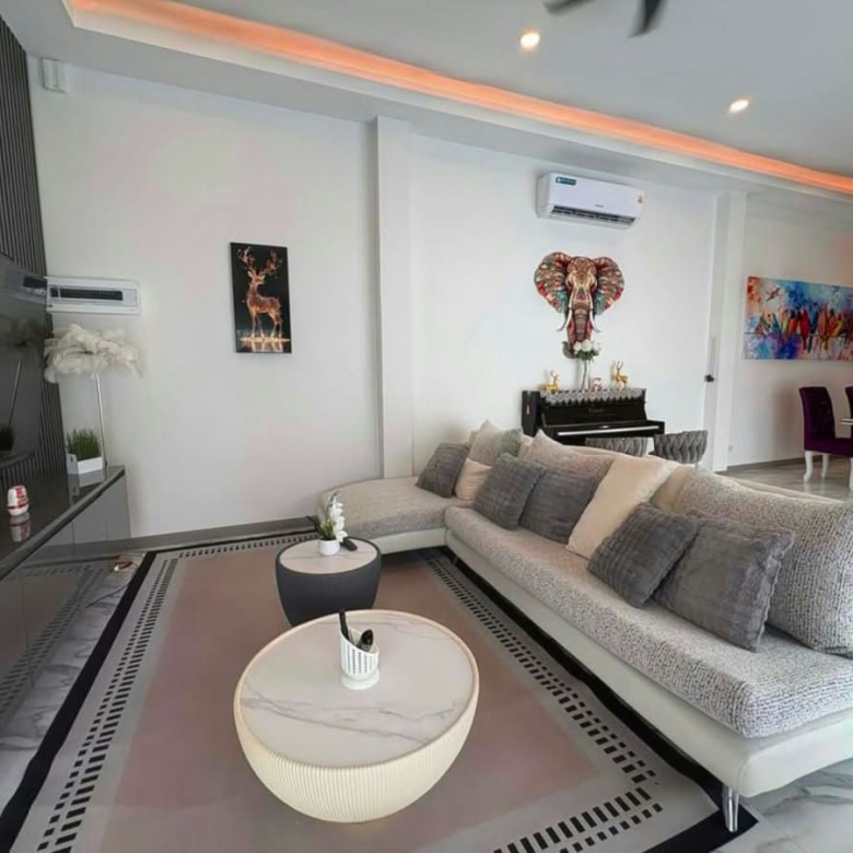 Brand New 4-Bedroom Pool Villa for Rent in Hua Hin Soi 112