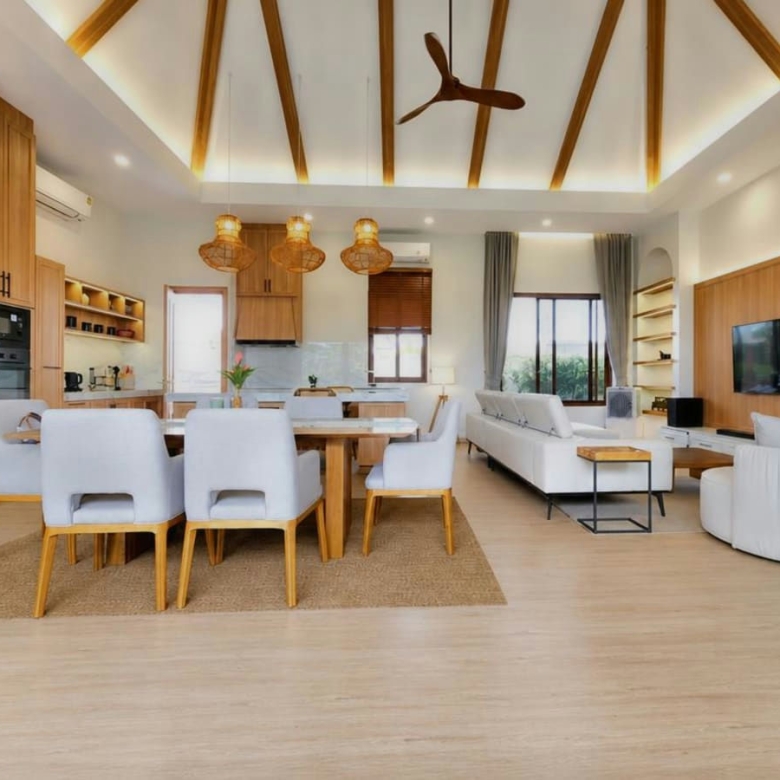 Luxury 3-bedroom Resale Pool Villa at La Felice