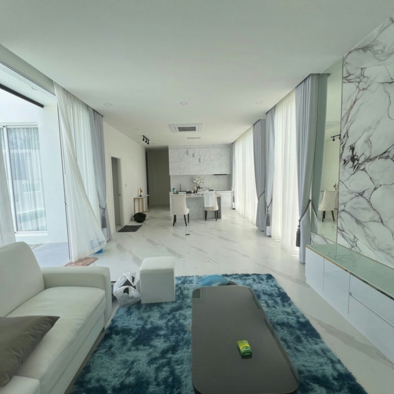 New Pet Friendly Pool Villa for Rent in Black Mountain Area