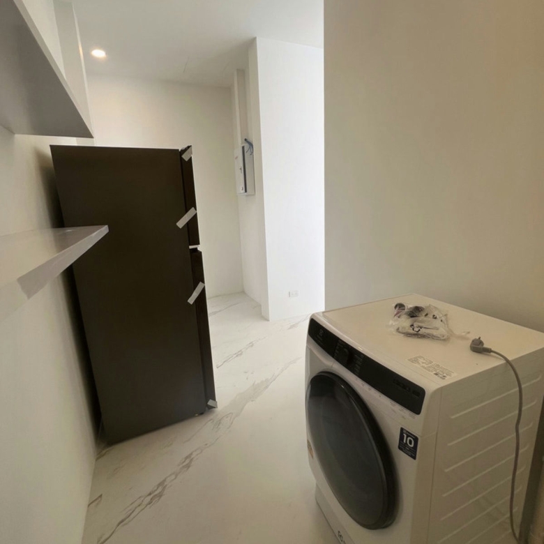 Pet Friendly Pool Villa for Rent in Black Mountain Area