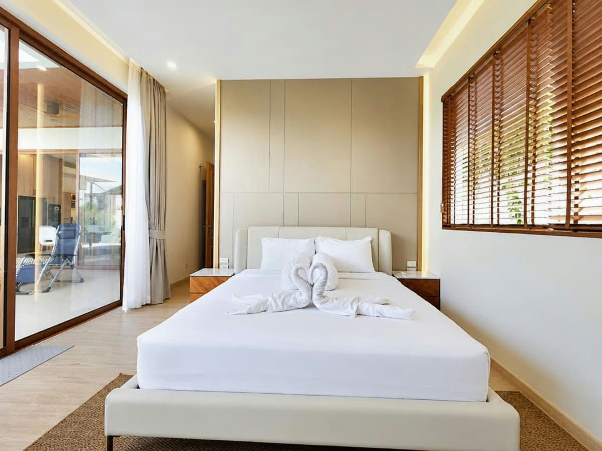 Luxury 3-bedroom Resale Pool Villa at La Felice