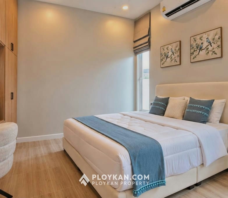Brand New Modern Pool Villa with Mountain Views in Soi 88, Hua Hin
