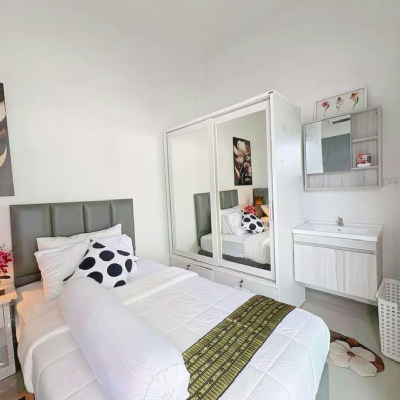 Brand New 4-Bedroom Pool Villa for Rent in Hua Hin Soi 112