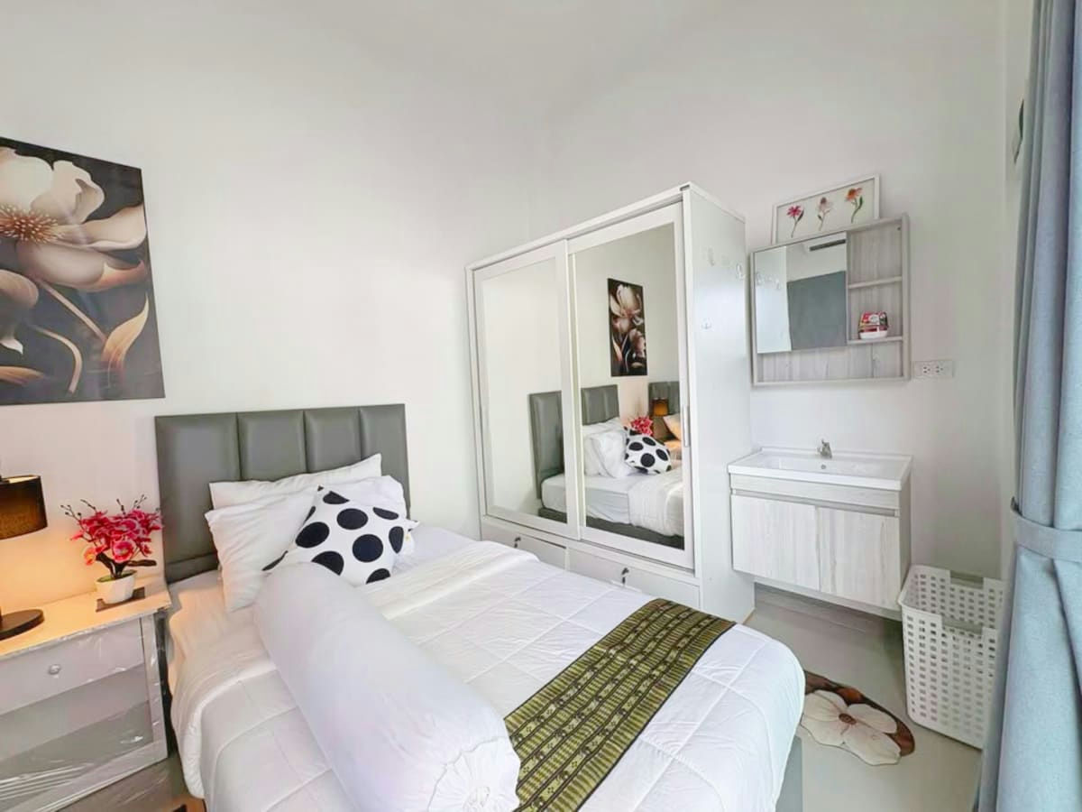 Brand New 4-Bedroom Pool Villa for Rent in Hua Hin Soi 112