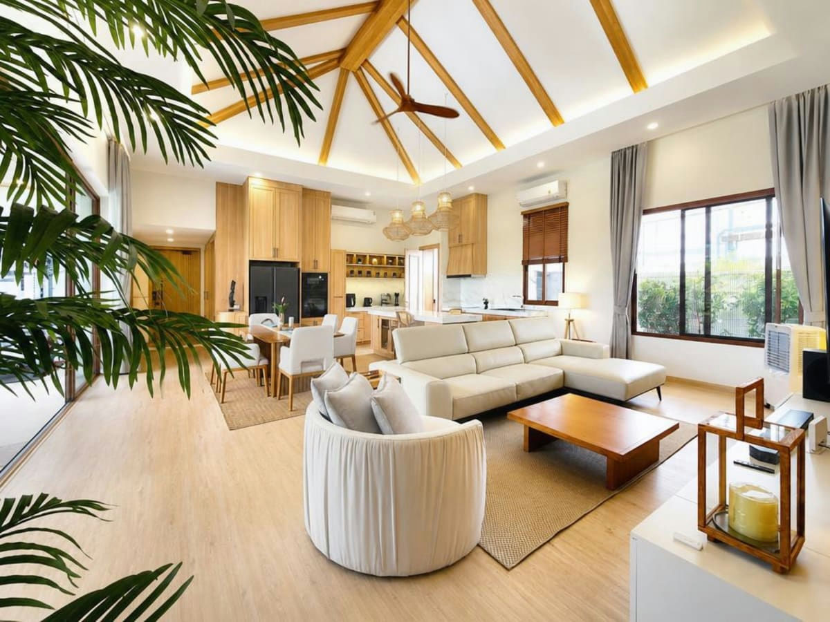 Luxury 3-bedroom Resale Pool Villa at La Felice
