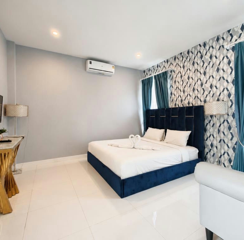 Spacious 4-Bedroom Pool Villa for Rent