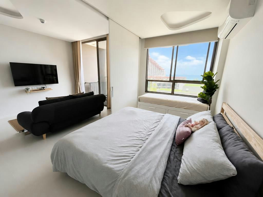Sea View 1 Bedroom Condo for Sale at Veranda Residence Hua Hin