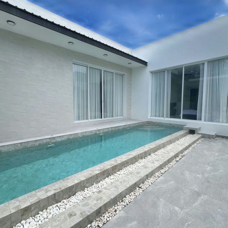 Pet Friendly Pool Villa for Rent in Black Mountain Area