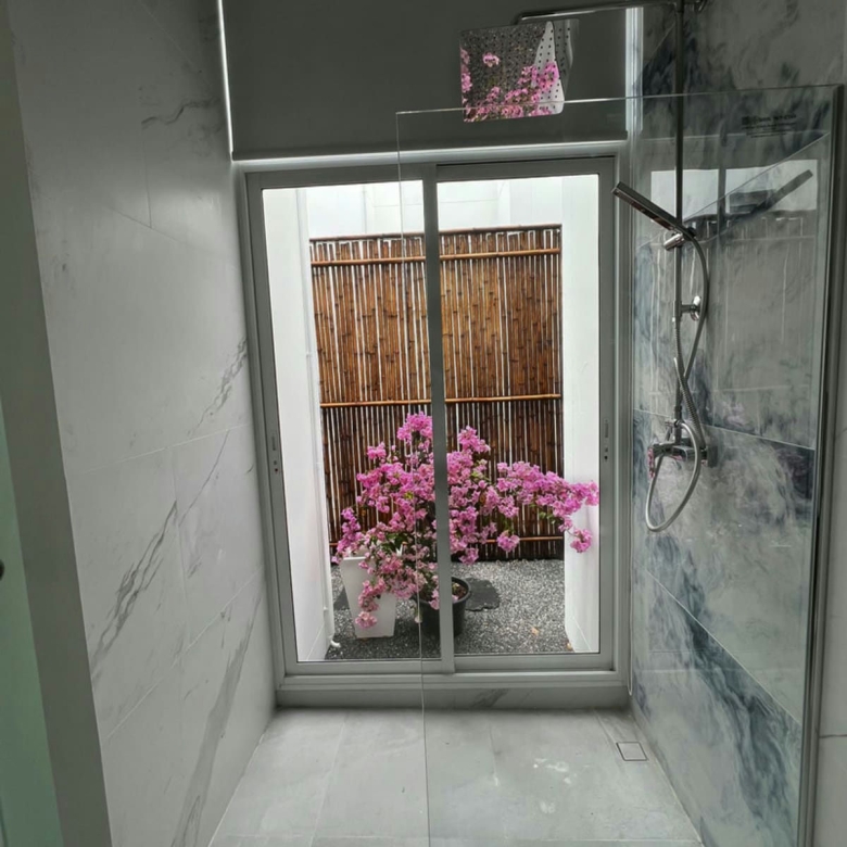 New Pet Friendly Pool Villa for Rent in Black Mountain Area