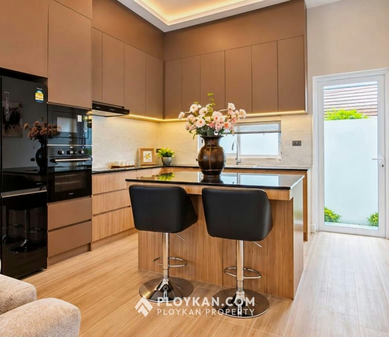 Brand New Modern Pool Villa with Mountain Views in Soi 88, Hua Hin