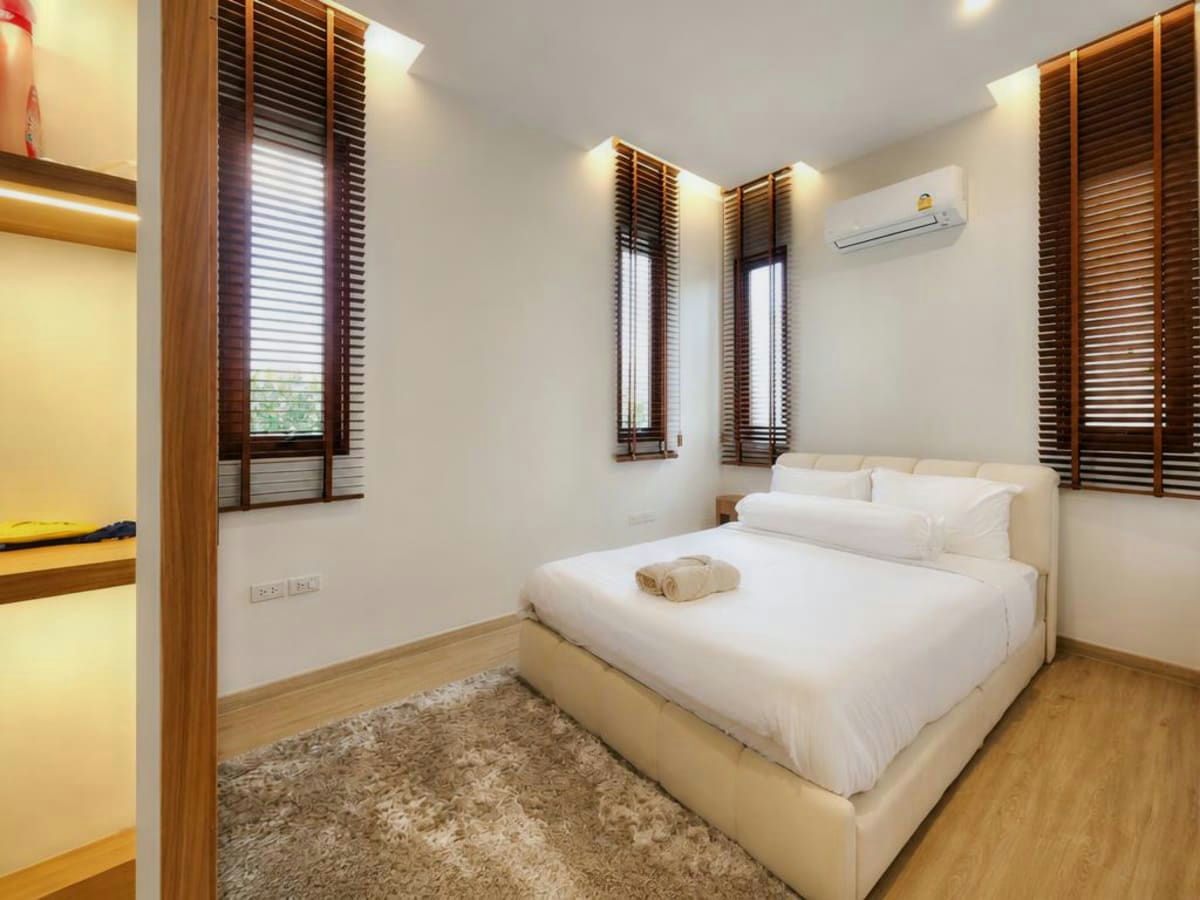 Luxury 3-bedroom Resale Pool Villa at La Felice