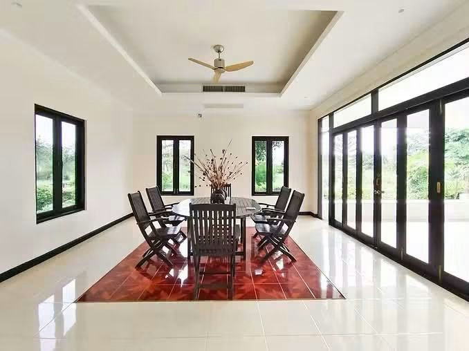 Exclusive Pool Villa For Sale at Palm Hills Golf Course