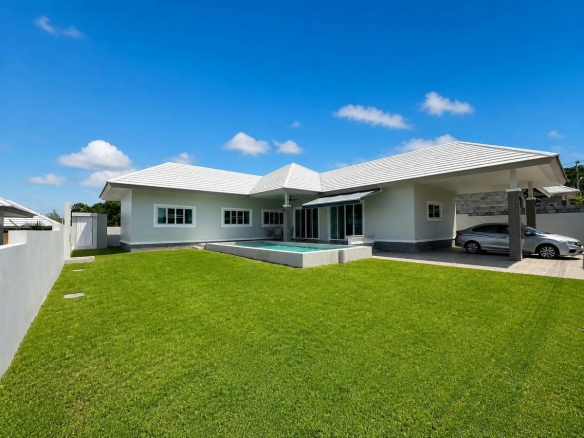 New and Spacious 3-Bedroom Villa for Rent | Hua Hin Soi 112