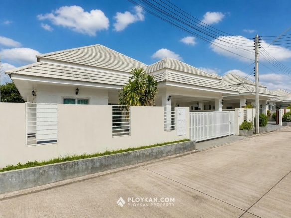 Cozy 3-Bedroom House in The City 88, Hua Hin for Sale and Rent