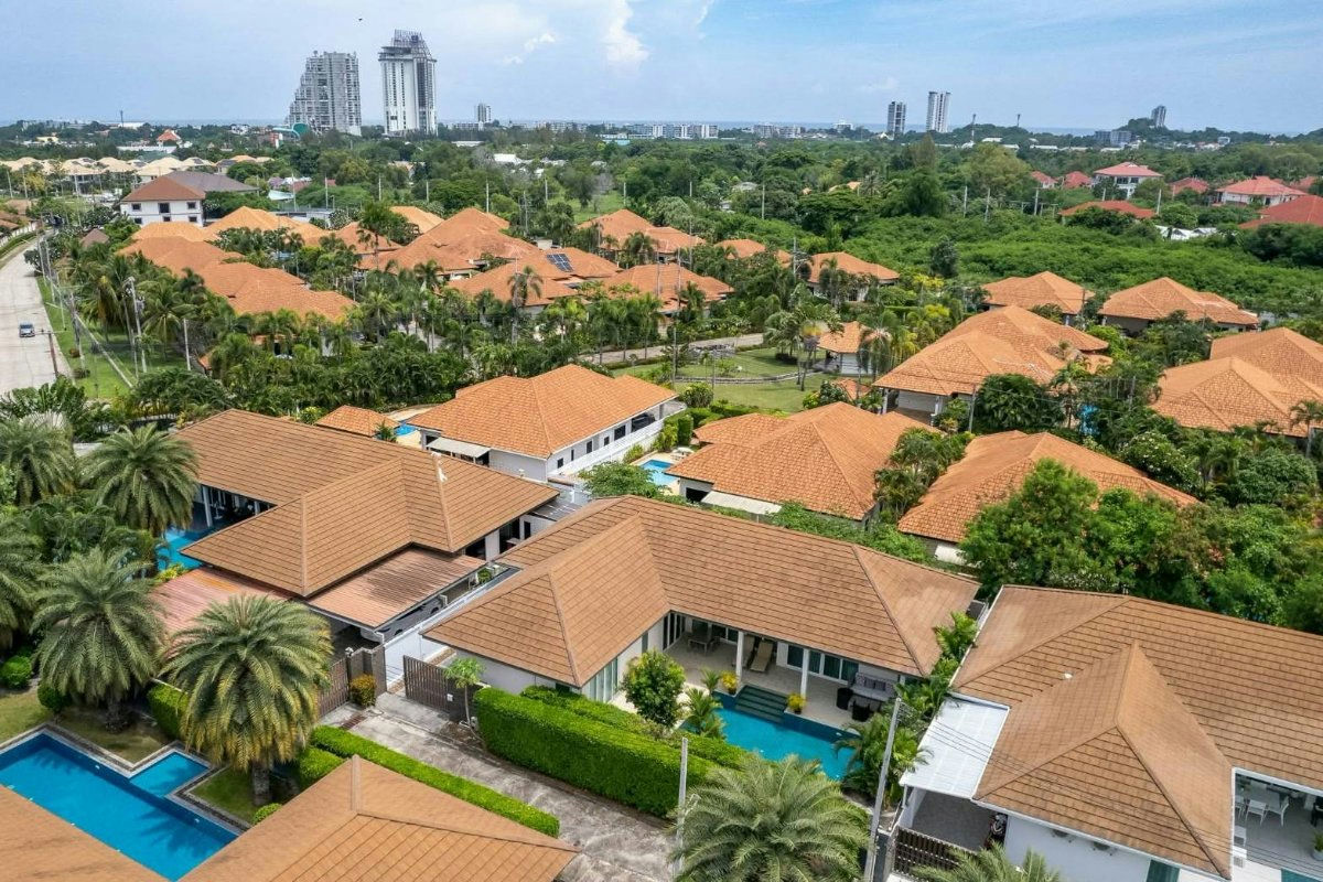 3-Bedroom Pool Villa for Sale in Hua Hin