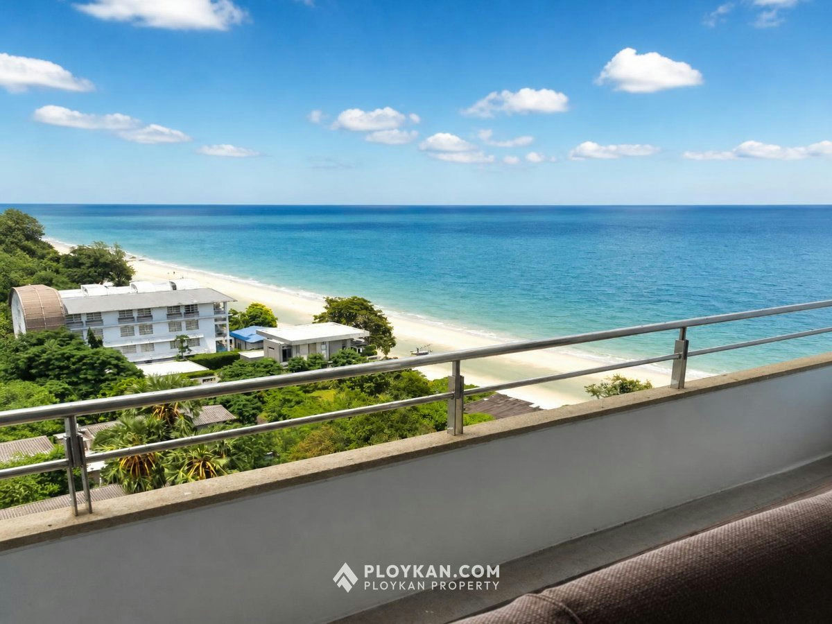 3 Bedroom Condo in Baan Haad Hua Hin for Sale