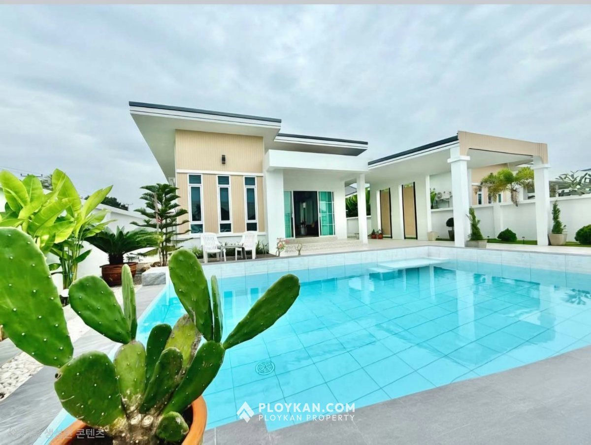 3 Bedroom House for Sale and Rent in Cha-Am