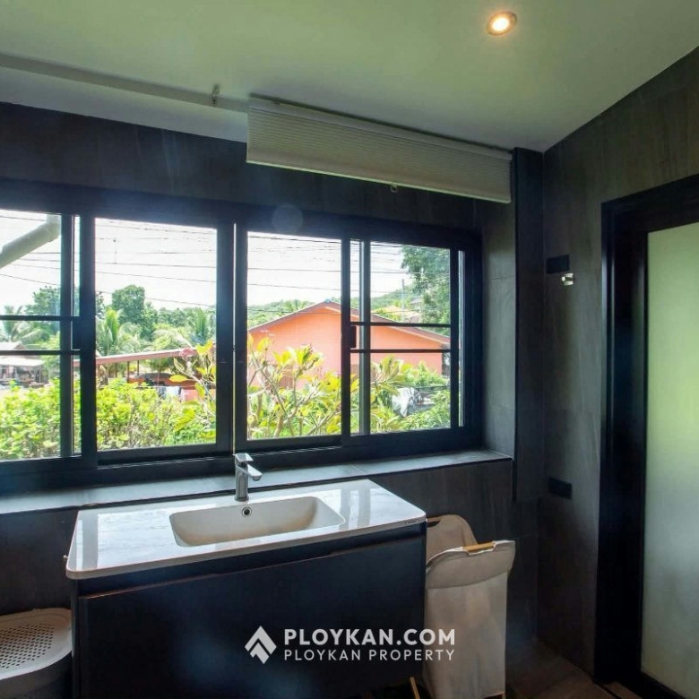 Fully Renovated Pool Villa for sale in Hua Hin Soi 116