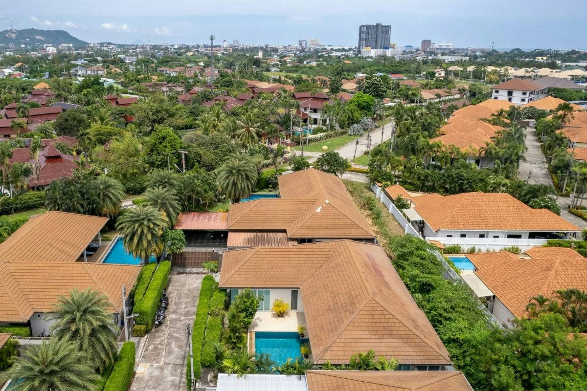 3-Bedroom Pool Villa for Sale in Hua Hin