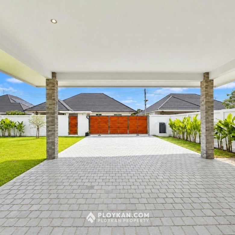 Luxury 3-Bedroom Pool Villa in The Clouds 3, Hin Lek Fai, Hua Hin for Rent