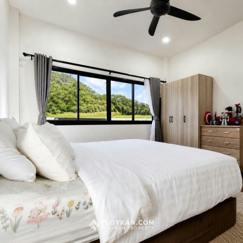 3 Bedroom House in Khao Tao for Sale