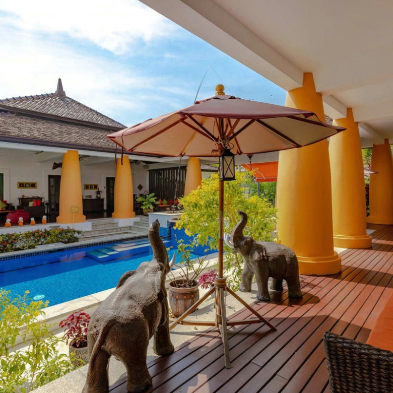 Bali Style Villa on Big Plot in Hunsa Residence