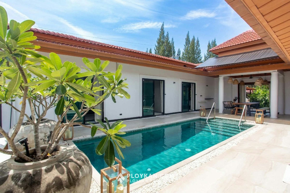 Fully Renovated Pool Villa for sale in Hua Hin Soi 116