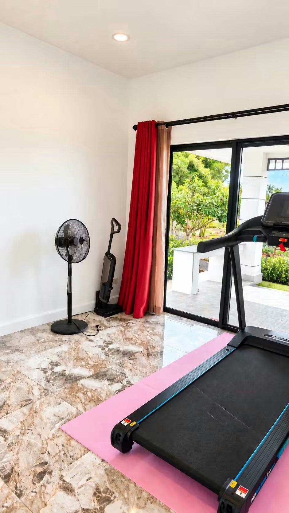 Private Home with Garden in Hua Hin Soi 70 for Sale
