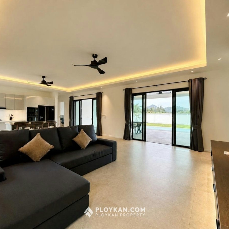 Brand New Modern Luxury Pool Villa for Rent