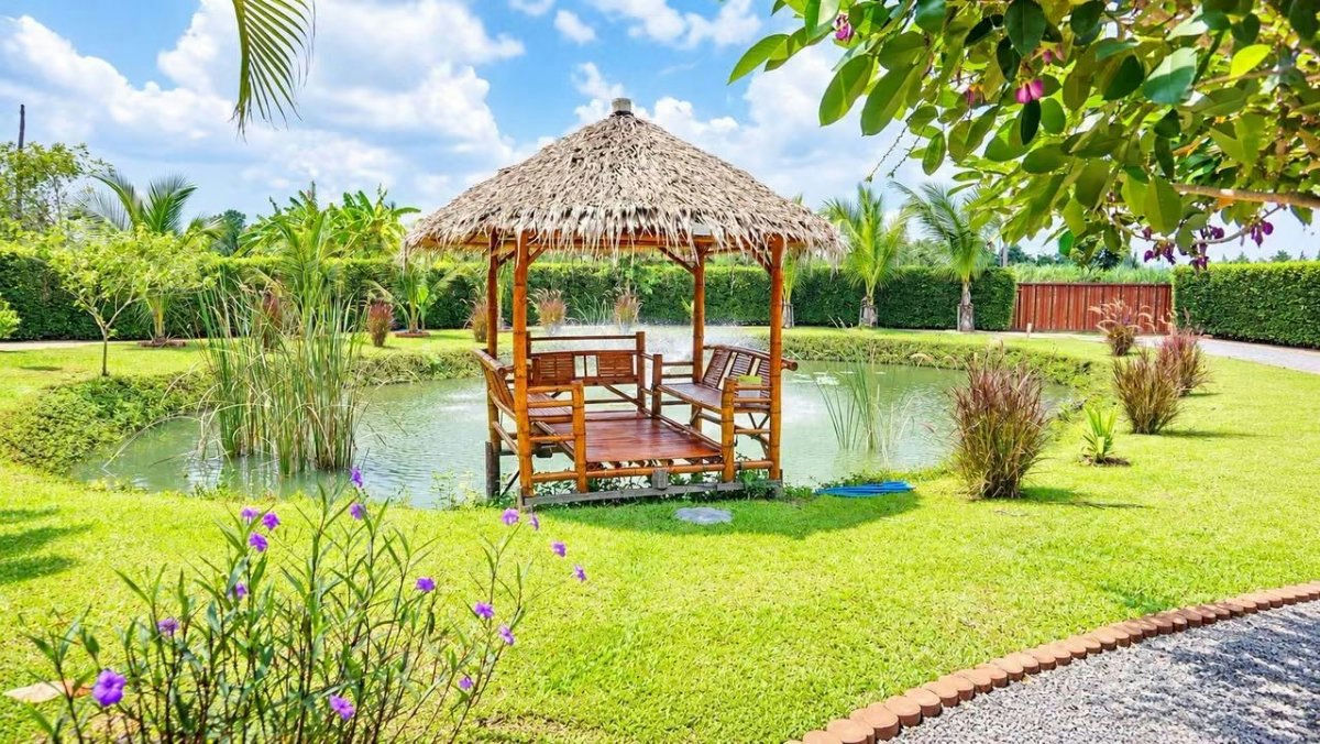 Private Home with Garden in Hua Hin Soi 70 for Sale