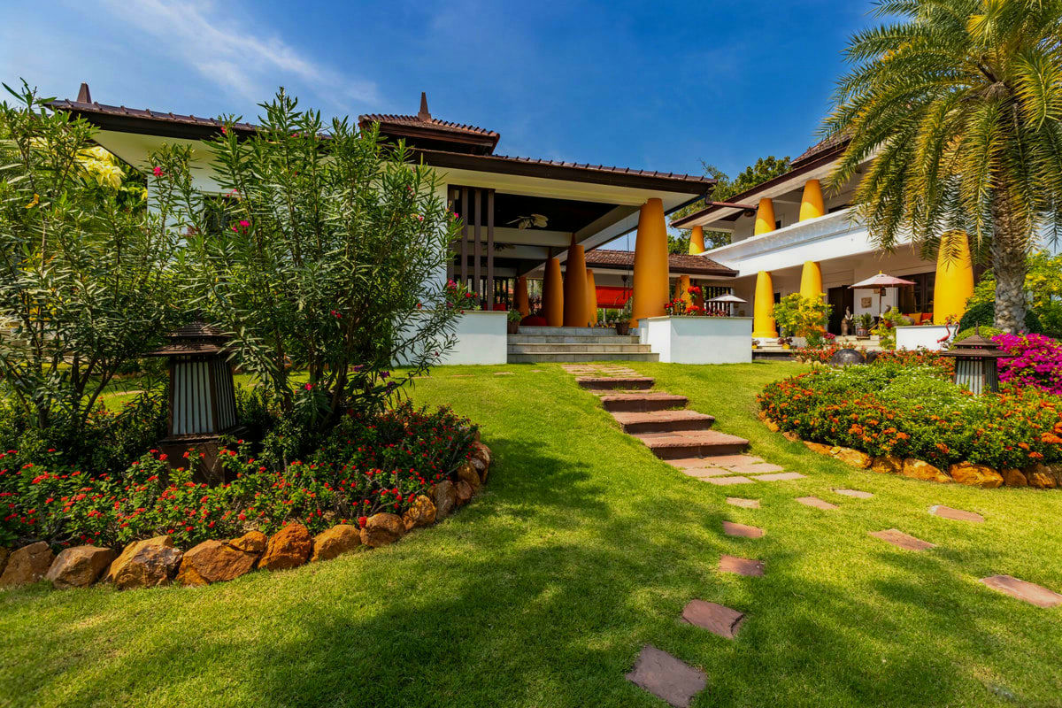 Bali Style Villa on Big Plot in Hunsa Residence