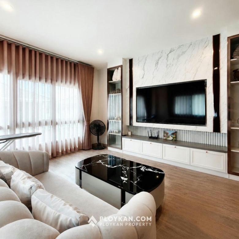 Spacious 4-Bedroom House in Supalai Ville, Hin Lek Fai for Rent
