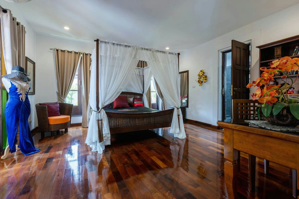Bali Style Villa on Big Plot in Hunsa Residence