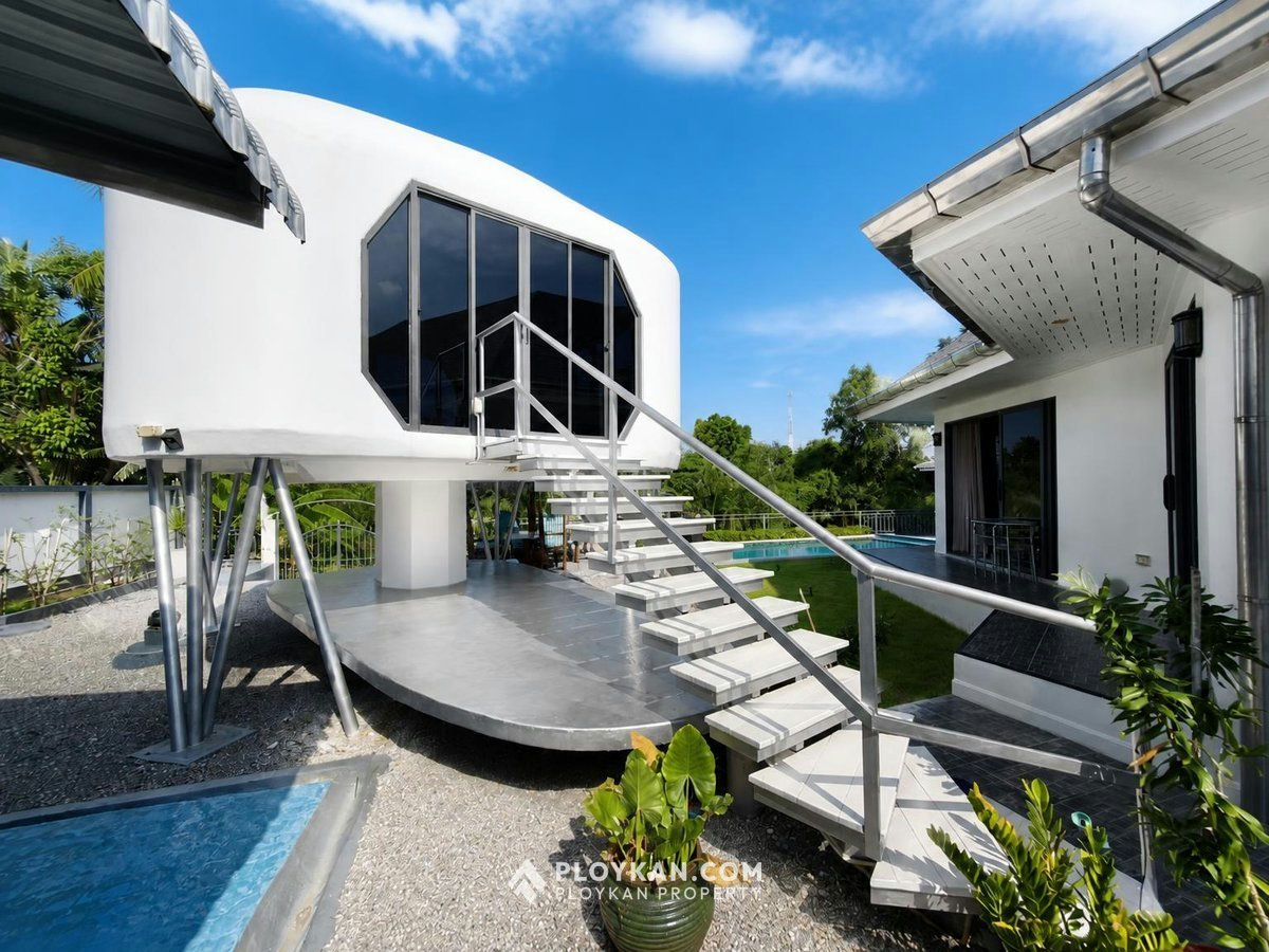 Private Riverside 3-Bedroom Pool Villa in Pranburi for Sale
