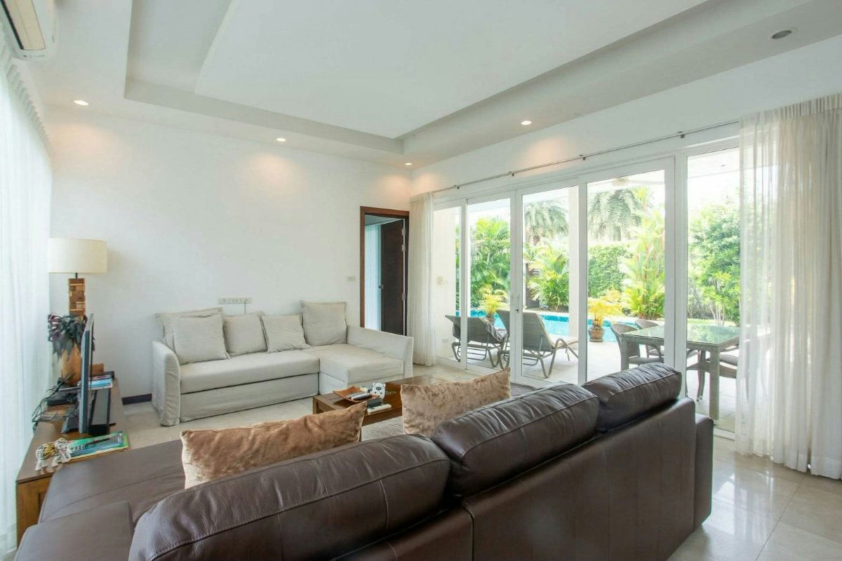 3-Bedroom Pool Villa for Sale in Hua Hin
