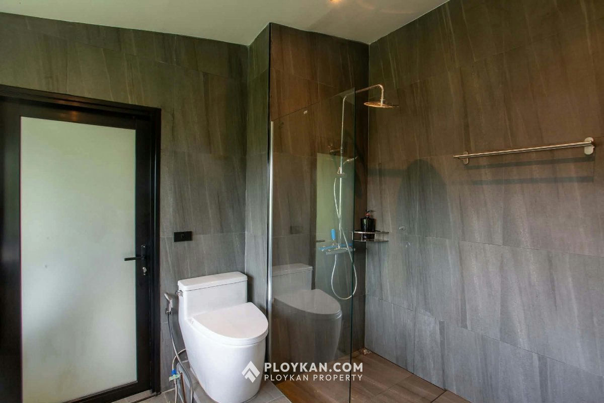 Fully Renovated Pool Villa for sale in Hua Hin Soi 116