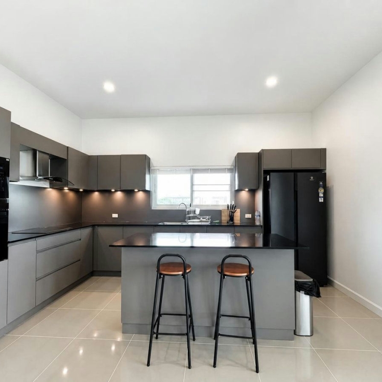 New and Spacious 3-Bedroom Villa for Rent | Hua Hin Soi 112