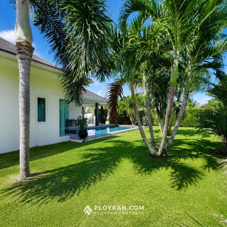 3-Bedroom Pool Villa in Aria 1 for Rent