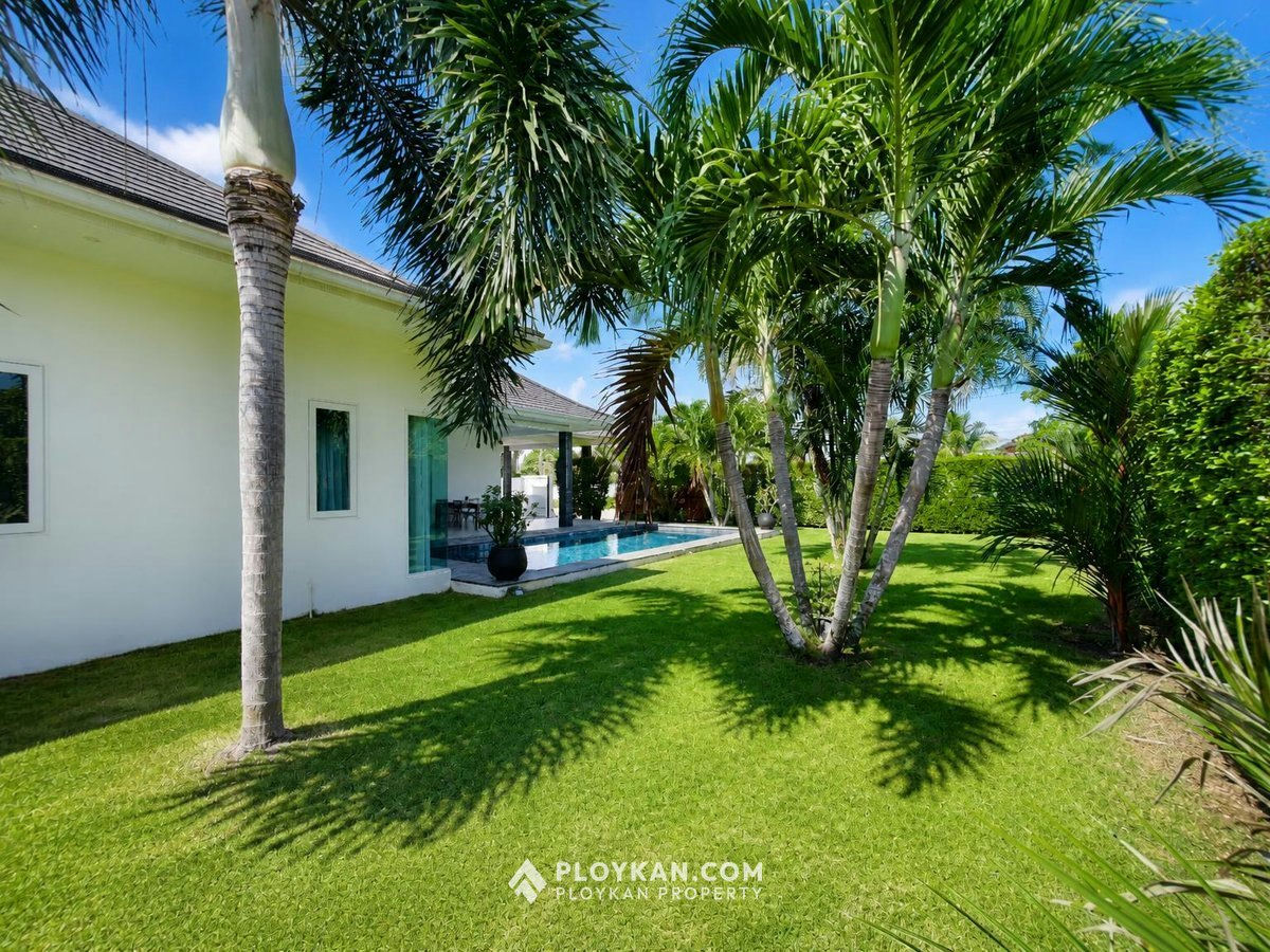 3-Bedroom Pool Villa in Aria 1 for Rent