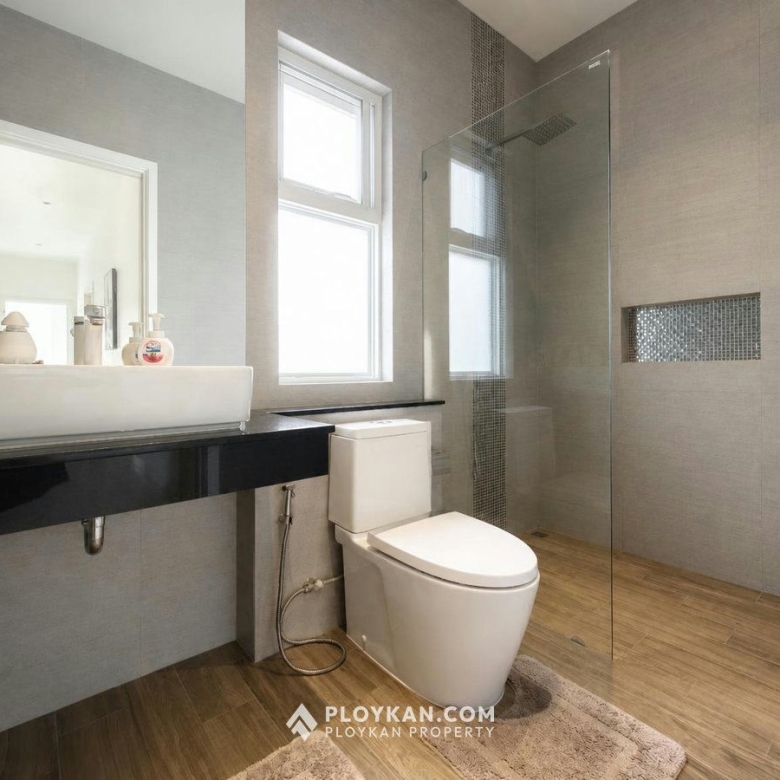 Pet Friendly 3-Bedroom Pool Villa in Aria1 for Rent