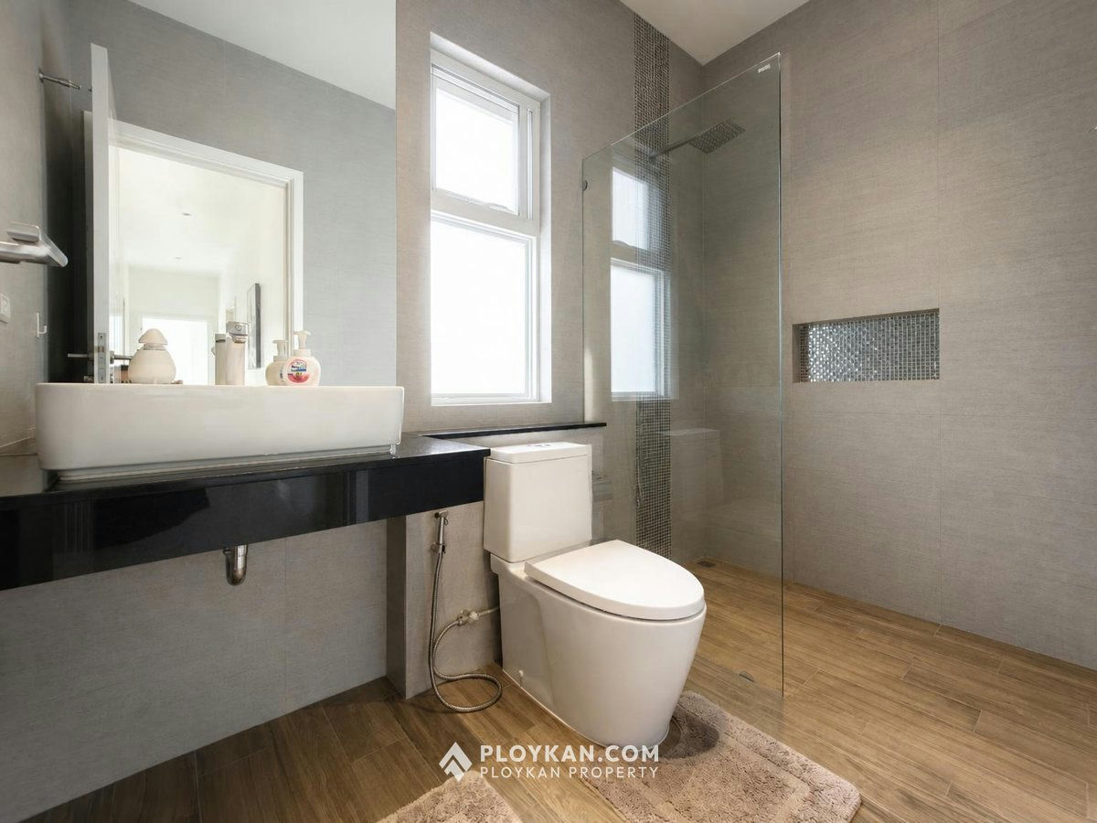 Pet Friendly 3-Bedroom Pool Villa in Aria1 for Rent