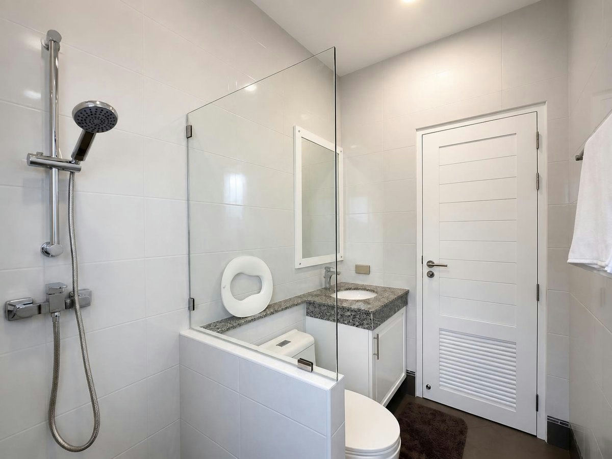 New and Spacious 3-Bedroom Villa for Rent | Hua Hin Soi 112