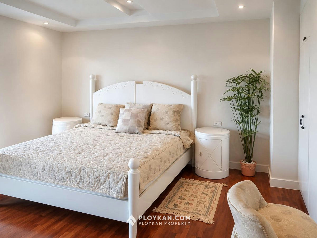 3 Bedroom Condo in Baan Haad Hua Hin for Sale